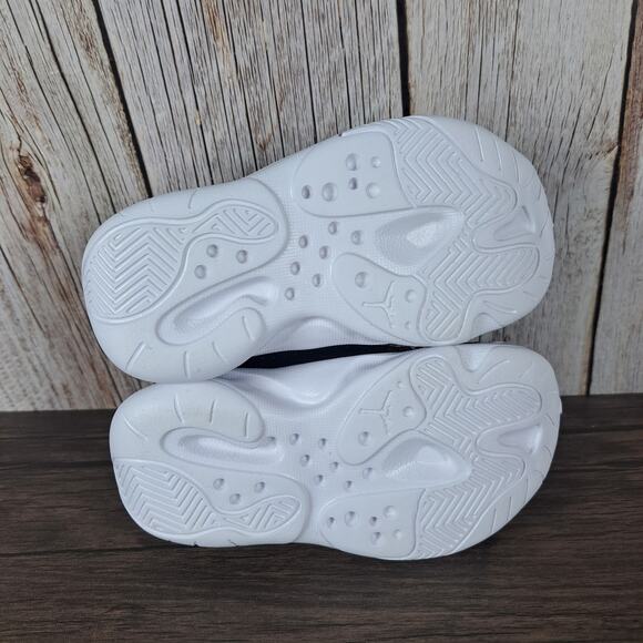 Nike CMFT Jordan 11 Retro Low Bred Toddler Size 7c Shoes CZ0906-006 (Worn Once) - Picture 8 of 9